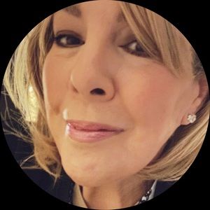 Meet your Posher, Paula